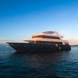 搭乘游轮 Manta Cruise - 7 晚 搭乘游轮 Manta Cruise - 7 晚